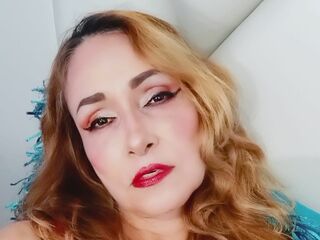 PerlaGlossy's Live cam performers Profile Image